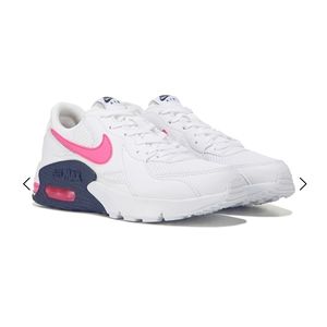 Nike Air Max Excee NWT in box